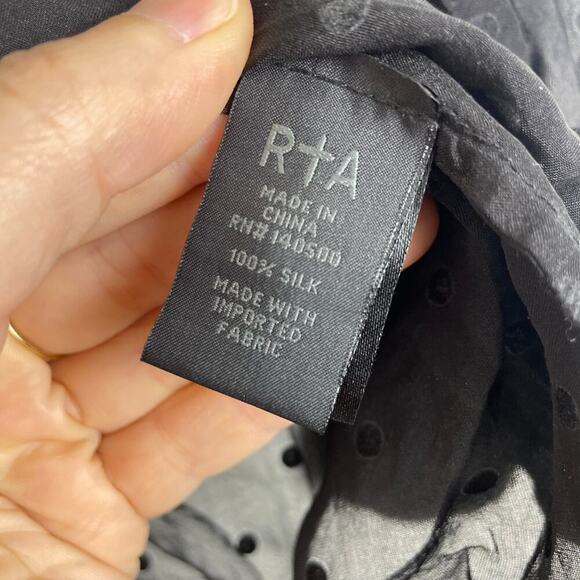 RTA Women’s black long sleeve polka dot blouse sheer size Small - Picture 6 of 9